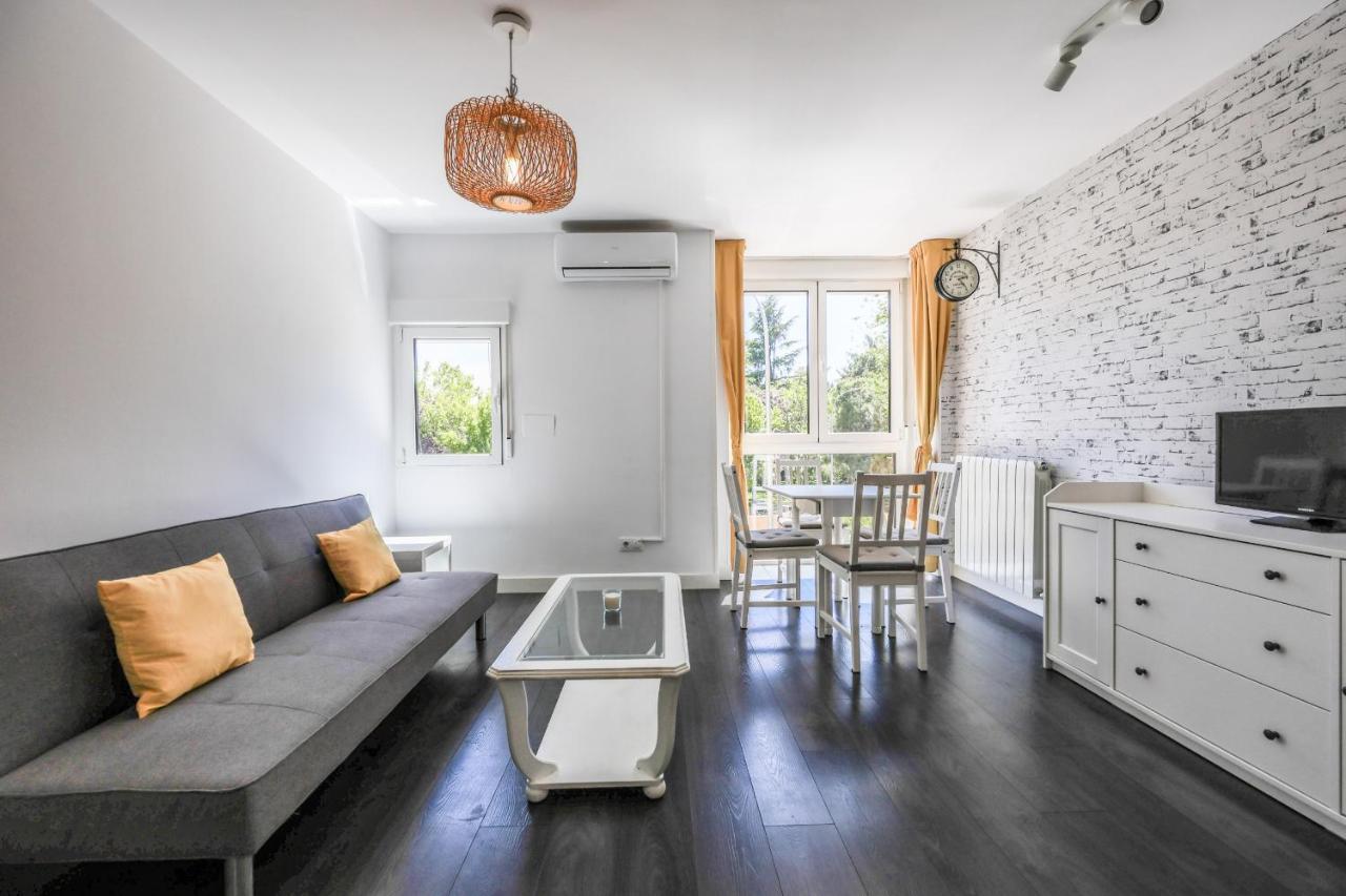 Apartamento Para 5 Personas Cerca De Ifema Y Aeropuerto Alquiler Temporal Madrid Exterior foto