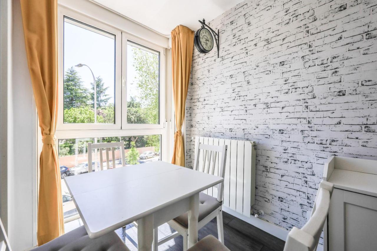 Apartamento Para 5 Personas Cerca De Ifema Y Aeropuerto Alquiler Temporal Madrid Exterior foto
